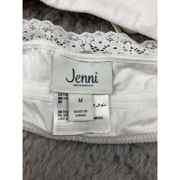 JENNI On Repeat Wide Lace Bralette
Bright White - Picture 6 of 7